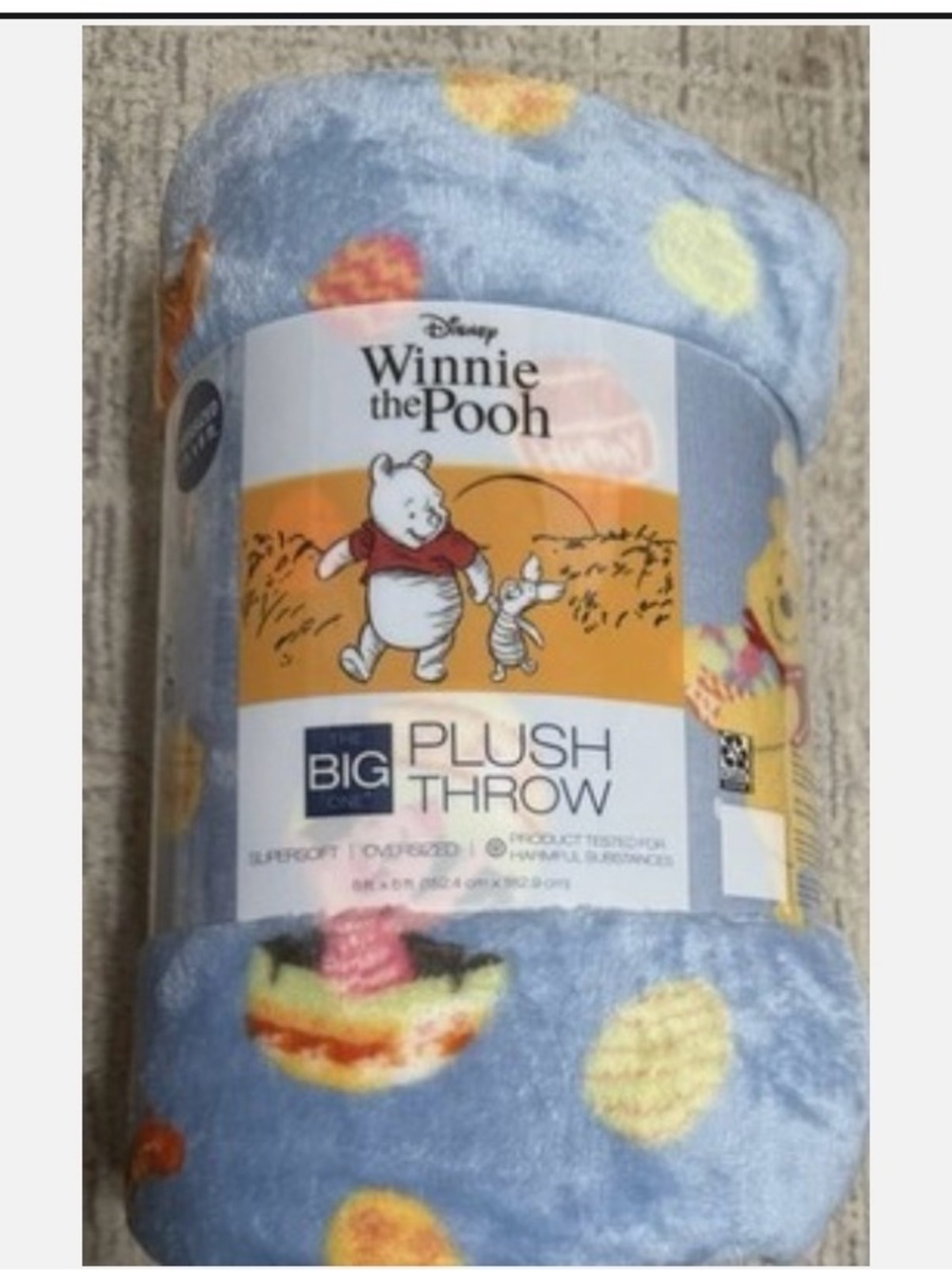 Disney Winnie the Pooh  Oversized Plush Throw